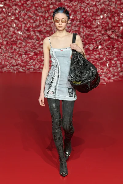 Look 68